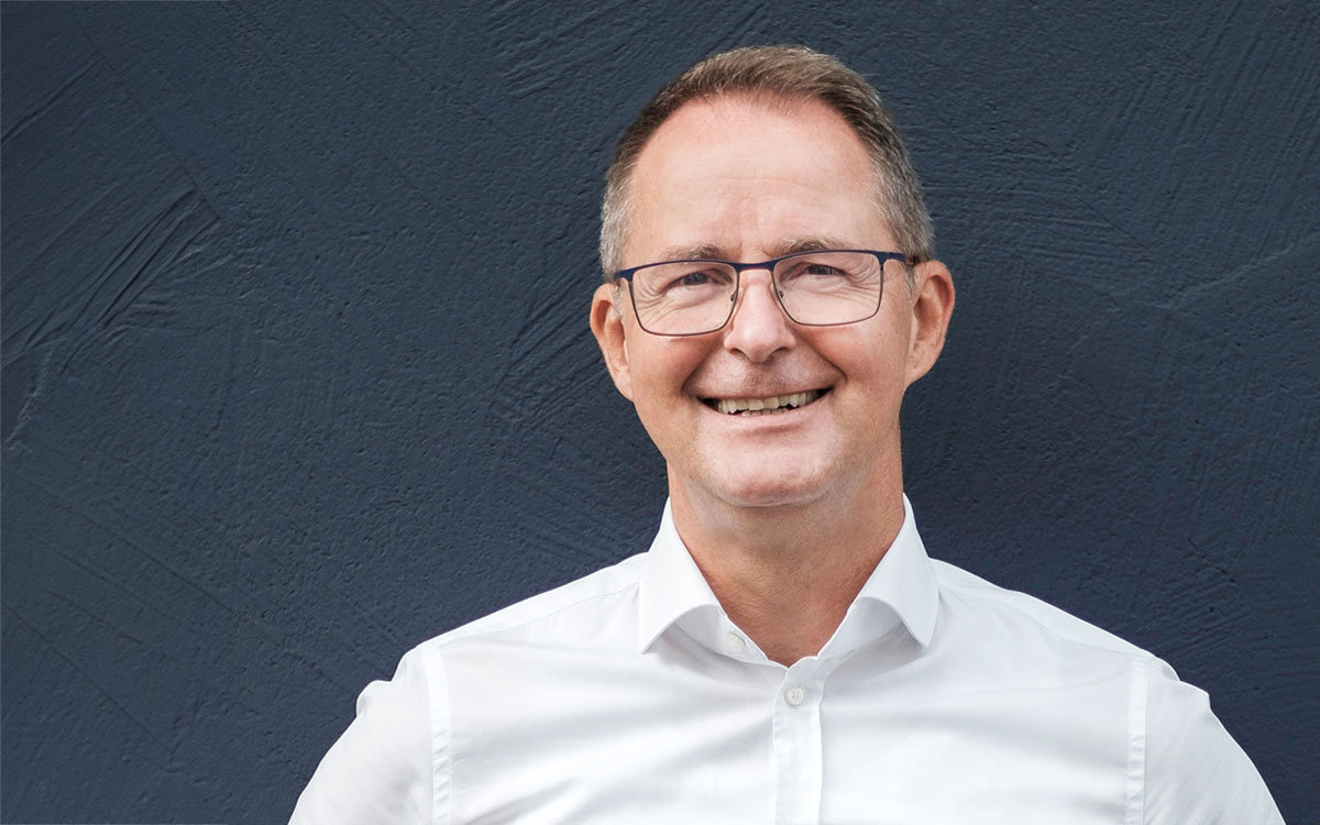 IT für die Fertigung – Schlagworte, Realität,  Zukunft: Interview mit Siegfried Laibach