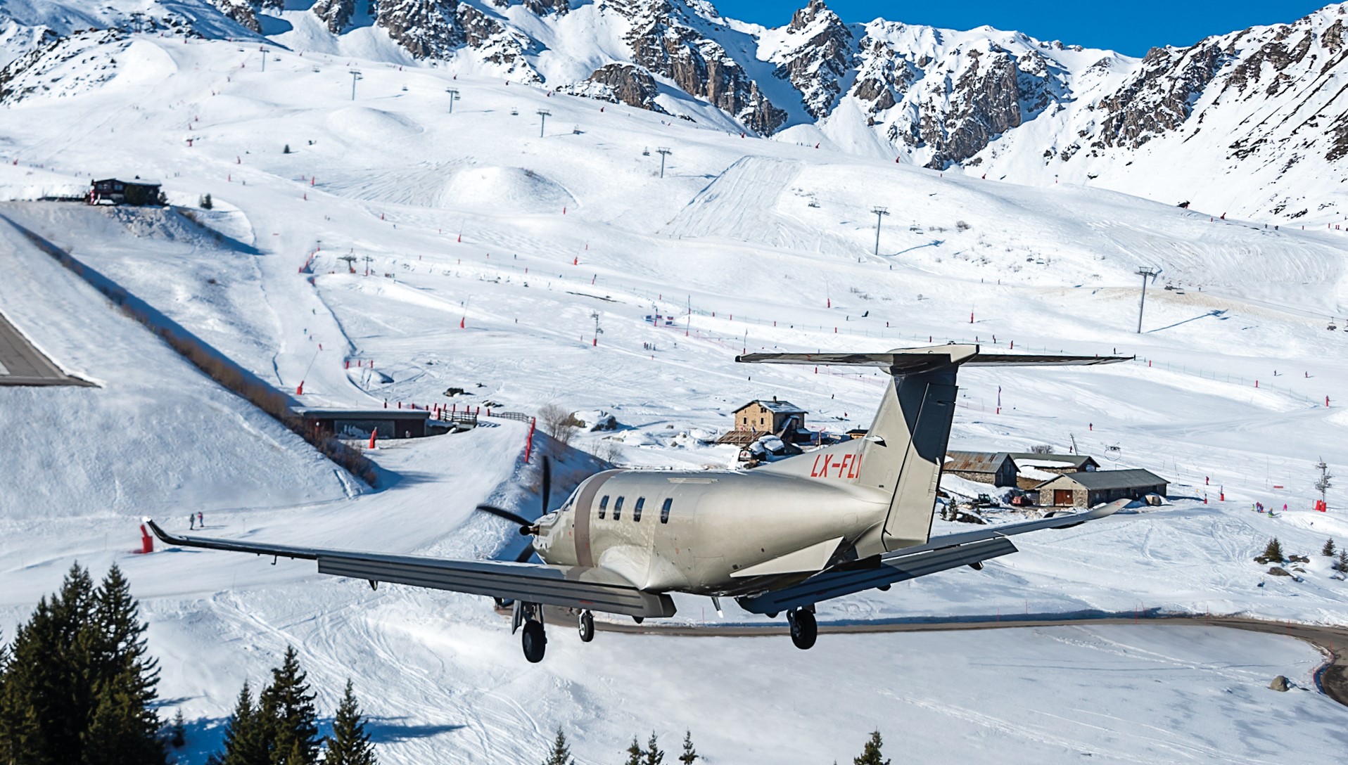 Wie man bei den Pilatus Flugzeugwerken aus Daten schlau wird