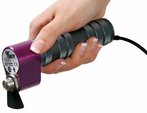 Mikrotechnikspezialist vernetzt seine Wertschöpfung mit ams.erp