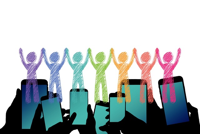 Führung und Kommunikation im Zentrum: Digitalisierung als soziales Projekt