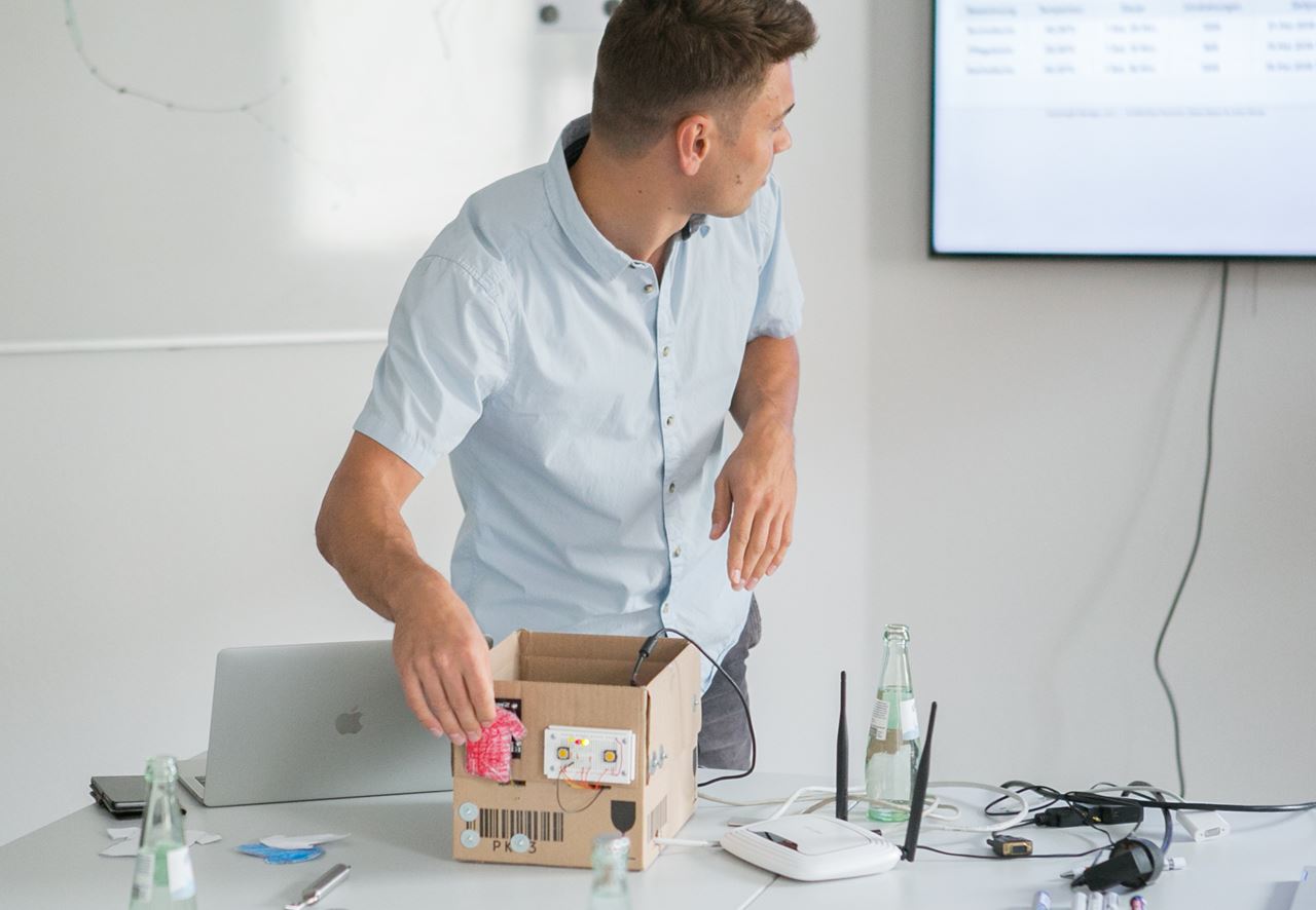 Nie mehr verfärbte Wäsche – smarte Helfer für den Alltag